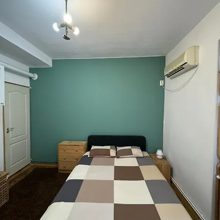 Apartment Armeneasca Cozy *